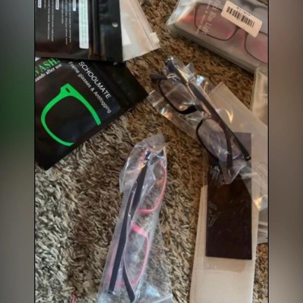 Glasses bundle